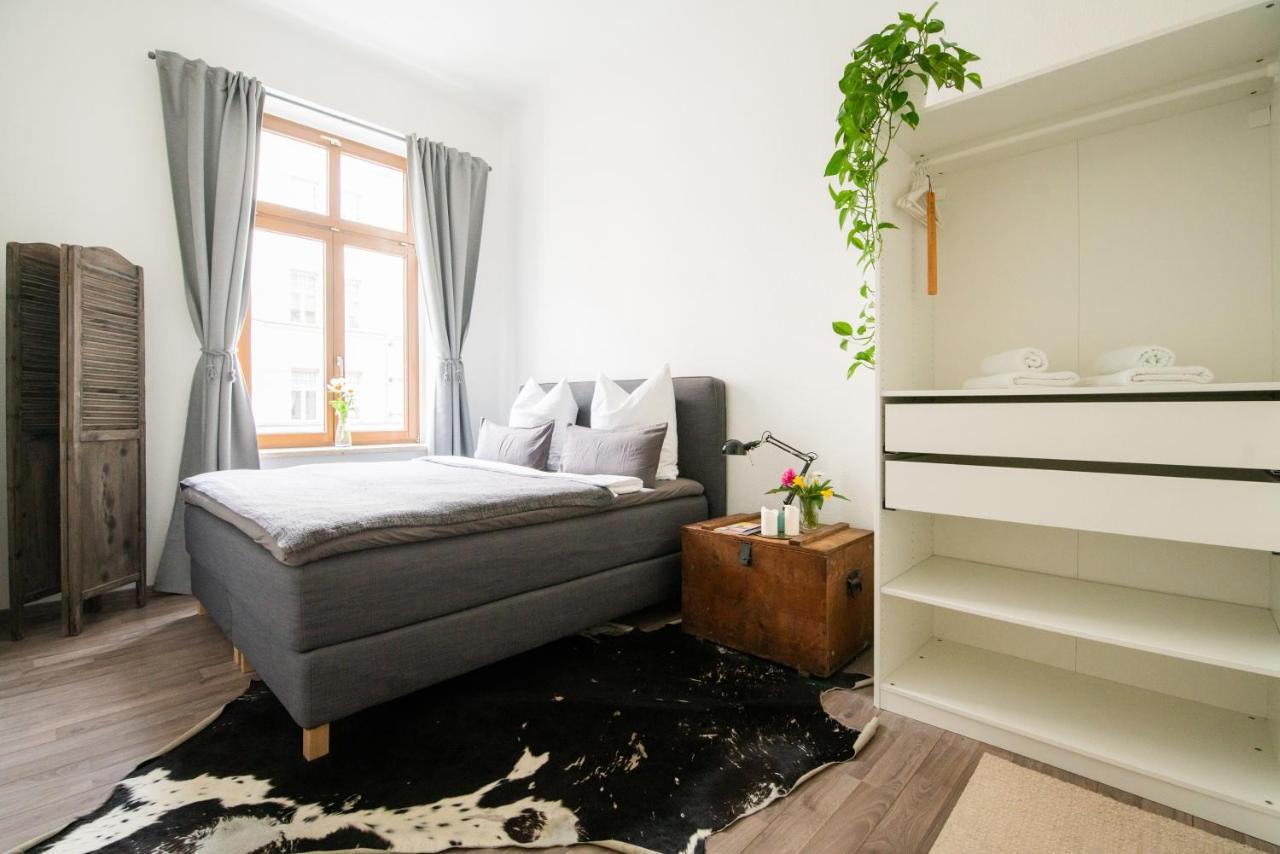Theleaf - Design & Cafe Apartment *