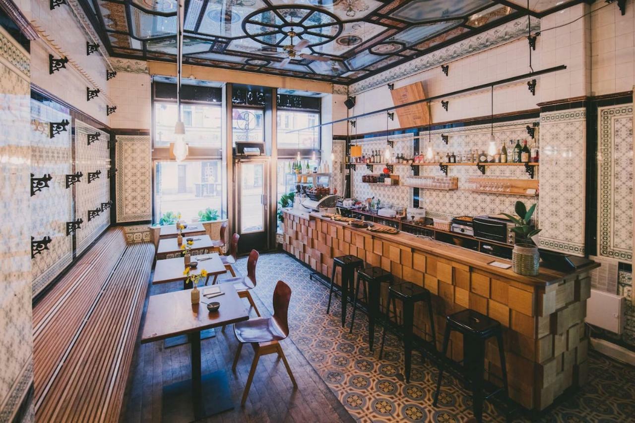 Theleaf - Design & Cafe Apartment